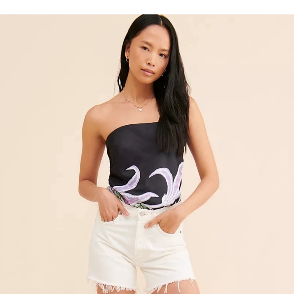 BNWT free people spellbound body suit size Small black combo